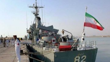 تسنيم: الهجوم الأمريكي على بندر لنجة دمر 16 سفينة تجارية