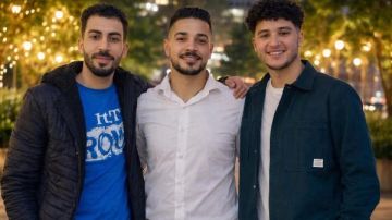 تشييع جثامين ثلاثة شباب من قرية واحدة لقوا مصرعهم في حادث بالدقهلية تشييع جثامين ثلاثة شباب من قرية واحدة لقوا مصرعهم في حادث بالدقهلية