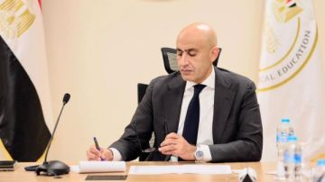 حقيقة منح موظفي وقيادات وزارة التعليم والمديريات والإدارات التعليمية إجازة غدا توضيح عاجل الآن