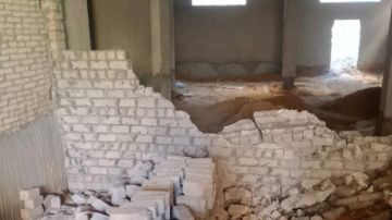 حملات مكثفة لضبط وإزالة المخالفات بعدد من المدن الجديدة حملات مكثفة لضبط وإزالة المخالفات بعدد من المدن الجديدة