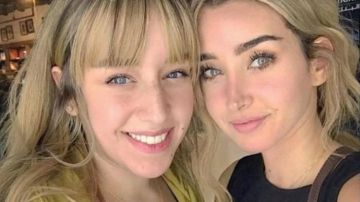 ظهور نادر لـ هنا الزاهد برفقة شقيقتها فرح من الطفولة