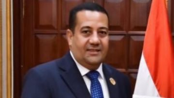 عضو بالشيوخ : توجيهات الرئيس بمحاكمة المتلاعبين بالأسعار رسالة لردع تجار الأزمات عضو بالشيوخ : توجيهات الرئيس بمحاكمة المتلاعبين بالأسعار رسالة لردع تجار الأزمات