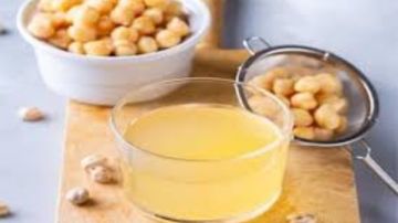 منجم فوائد.. ماذا يحدث لجسمك عند تناول منقوع الحمص؟