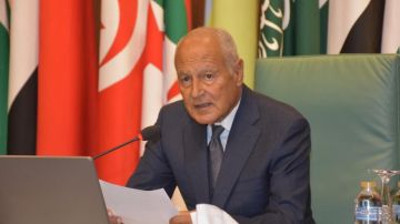 اجتماع وزراء الخارجية.. أبو الغيط: الدول العربية تقف صفا واحدا وتتحدث بصوت موحد اجتماع وزراء الخارجية.. أبو الغيط: الدول العربية تقف صفا واحدا وتتحدث بصوت موحد