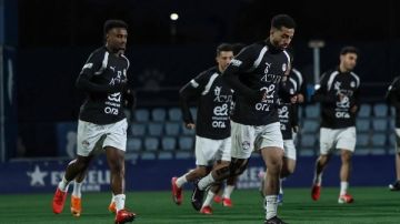 لقطات من مران منتخب مصر في إسبانيول استعدادا لودية إسبانيا.. صور