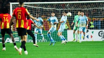 الجيش الملكي ينتظر الفائز من مباراة الهلال ونهضة بركان في نصف نهائي دوري أبطال أفريقيا