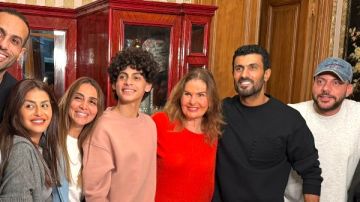 الملكة وأحلى نجمة.. منة فضالي تتعزل في يسرا بعيد ميلادها الملكة وأحلى نجمة.. منة فضالي تتعزل في يسرا بعيد ميلادها