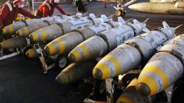 جسر جوي أمريكي لإنقاذ مخزون إسرائيل العسكري في خضم المواجهة مع إيران