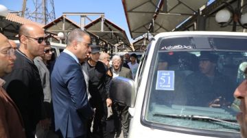 الأنصاري يتفقد موقف السرفيس بميدان الجيزة للتأكد من الالتزام بتعريفة الركوب الجديدة