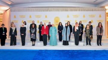 السيدة انتصار السيسي تكرم مجموعة من ملهمات مصر