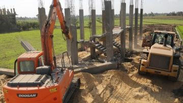 القانون يحظر إقامة مبان على الأرض الزراعية.. تفاصيل