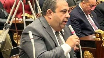 النائب أيمن الصفتي يقترح إجراءات للحد من آثار زيادة أسعار المحروقات النائب أيمن الصفتي يقترح إجراءات للحد من آثار زيادة أسعار المحروقات