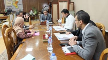 محافظ المنوفية يعقد اجتماعا تنسيقيا مع قيادات الصحة لبحث تطوير الخدمات الطبية