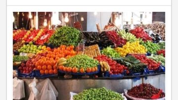 أسعار الخضراوات والفاكهة في أسوان اليوم الأحد 15-3-2026