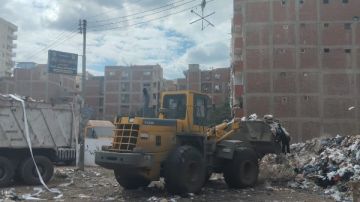 تنفيذ أكبر حملة لإزالة بؤر تجمعات القمامة في طنطا.. 320 طن مخلفات في يوم واحد