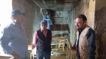 آثار الأقصر تتابع أعمال البعثه الأرجنتينية بمقبرة نفر حتب آثار الأقصر تتابع أعمال البعثه الأرجنتينية بمقبرة نفر حتب