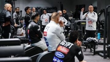 عقب الخروج الافريقي المؤلم.. الحزن يكسو وجوه لاعبي الأهلي في معسكر منتخب مصر عقب الخروج الافريقي المؤلم.. الحزن يكسو وجوه لاعبي الأهلي في معسكر منتخب مصر