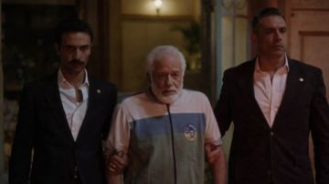 مسلسل رأس الأفعى الحلقة الأخيرة.. رصد وثائقي للتاريخ الأسود للإرهابي محمود عزت مسلسل رأس الأفعى الحلقة الأخيرة.. رصد وثائقي للتاريخ الأسود للإرهابي محمود عزت