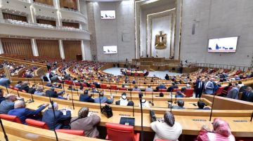 نائبة مصرية تتعرض لأزمة قلبية مفاجئة داخل مجلس النواب