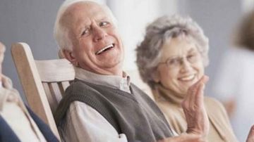 نوع مكسرات يحمى من أمراض الشيخوخة والقلب.. اكتشفه