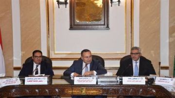 وزير التعليم العالي لـ رؤساء الجامعات: نعمل كفريق واحد للتصدى لتحديات المنظومة وزير التعليم العالي لـ رؤساء الجامعات: نعمل كفريق واحد للتصدى لتحديات المنظومة