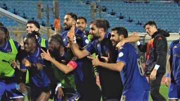 الصحف التونسية تحتفي بإنجاز الترجي: قهر الأهلي في عقر داره الصحف التونسية تحتفي بإنجاز الترجي: قهر الأهلي في عقر داره