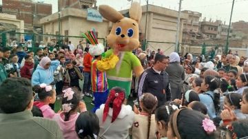 بهجة وسعادة.. برامج رياضية وترفيهية احتفالا بالعيد في كفر الشيخ صور بهجة وسعادة.. برامج رياضية وترفيهية احتفالا بالعيد في كفر الشيخ صور