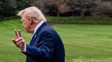 تحول مفاجئ .. ترامب يعلن دراسة واشنطن تقليص جهودها العسكرية في الشرق الأوسط