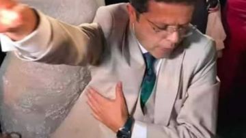 رحمة أحمد: محمد هنيدي بيضحكني.. وكان حلم حياتي اشتغل معاه رحمة أحمد: محمد هنيدي بيضحكني.. وكان حلم حياتي اشتغل معاه