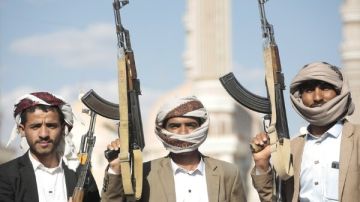 إسرائيل تتوعد بالرد على هجمات الحوثيين بالتعاون مع أمريكا