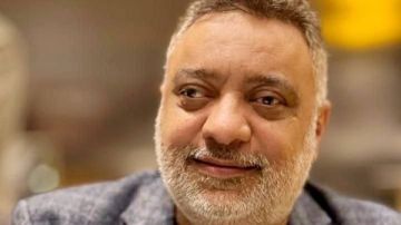 اليوم.. عبد الرحيم كمال يناقش روايته الجديدة ثمرة طه إلياس في وسط البلد