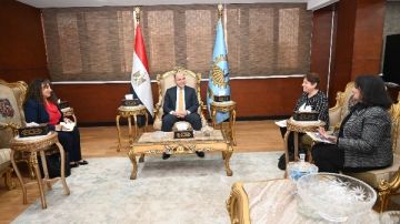 محافظ الغربية يبحث مع الهيئة القبطية الإنجيلية إطلاق مشروع الطريق الأخضر لعالم أكثر أمانا محافظ الغربية يبحث مع الهيئة القبطية الإنجيلية إطلاق مشروع الطريق الأخضر لعالم أكثر أمانا
