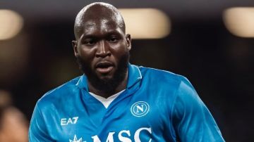 أول تعليق من لوكاكو بعد أزمته الأخيرة مع نابولي وغيابه عن معسكر بلجيكا