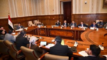 اقتصادية الشيوخ توافق على حظر الاتفاقات الاحتكارية بين الشركات في السوق المصري اقتصادية الشيوخ توافق على حظر الاتفاقات الاحتكارية بين الشركات في السوق المصري