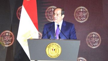 الرئيس السيسي يوجه الحكومة بإطلاق حزمة اجتماعية جديدة تستهدف الأولى بالرعاية الرئيس السيسي يوجه الحكومة بإطلاق حزمة اجتماعية جديدة تستهدف الأولى بالرعاية