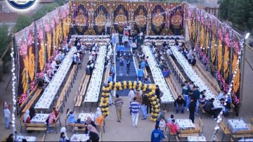 مدرسة ثانوية تقيم حفل إفطار جماعيا للطلاب بمشاركة الأقباط والقيادات السياسية بالعياط مدرسة ثانوية تقيم حفل إفطار جماعيا للطلاب بمشاركة الأقباط والقيادات السياسية بالعياط