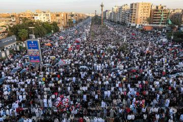 مصر: الأزهر يبدي رأيه في أداء صلاتي العيد والجمعة إن اجتمعتا في يوم واحد.. ماذا قال بن باز؟ مصر: الأزهر يبدي رأيه في أداء صلاتي العيد والجمعة إن اجتمعتا في يوم واحد.. ماذا قال بن باز؟