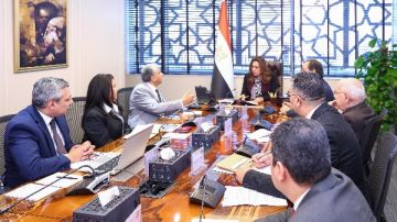 وزيرة التنمية المحلية والبيئة تبحث التعاون مع المدير التنفيذي لمركز سيداري وزيرة التنمية المحلية والبيئة تبحث التعاون مع المدير التنفيذي لمركز سيداري