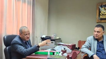 وكيل تعليم بورسعيد يناقش آليات وقف ندب المعلمين إلى الإدارات التعليمية