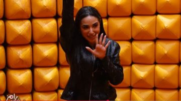 أزمة الصحفيين آية سماحة تعتذر مع رامز ليفل الوحش