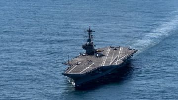 الأسطول الأمريكي يعلن تحرك دبليو بوش نحو عملياتها البحرية ضد إيران الأسطول الأمريكي يعلن تحرك دبليو بوش نحو عملياتها البحرية ضد إيران