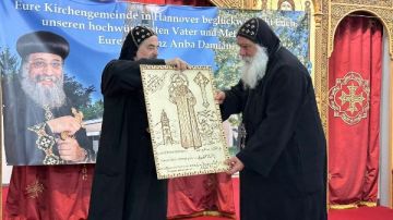 الأنبا دميان يرسم شمامسة جدد لكنيسة البابا أثناسيوس الرسولي بهانوفر