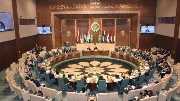 الجامعة العربية تجدد إدانتها للاعتداءات الإيرانية على الأراضي العربية الجامعة العربية تجدد إدانتها للاعتداءات الإيرانية على الأراضي العربية