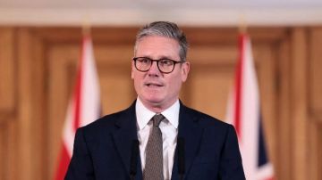 ستارمر: بريطانيا ترسل السفينة الحربية دراجون إلى منطقة الشرق الأوسط ستارمر: بريطانيا ترسل السفينة الحربية دراجون إلى منطقة الشرق الأوسط