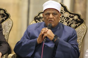 عباس شومان: استمرار عمل لجان الفتوى بالأزهر رغم سوء الأحوال الجوية غدا
