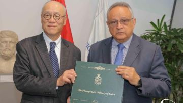 مدير مكتبة الإسكندرية يستقبل سفير اليابان لتعزيز أواصر التعاون