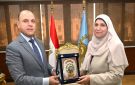 محافظ الغربية يكرم وكيلة وزارة التضامن الاجتماعي لبلوغها سن المعاش