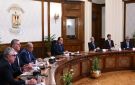 رئيس الوزراء يتابع موقف تنفيذ عدد من المشروعات بمنطقة قناة السويس