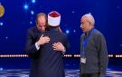 استجاب لطلبه.. لقطة إنسانية من الرئيس السيسي تجاه حافظ للقرآن في احتفالية ليلة القدر