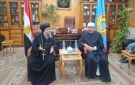 الأنبا يوأنس يهنئ نائب رئيس جامعة الأزهر للوجه القبلي بعيد الفطر المبارك